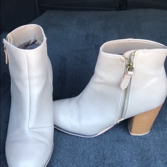 Ankle Boots - Picture 2 of 3